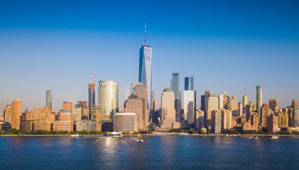 Fototapeta na wymiar Panorama of the Manhattan skyline across the Hudson River