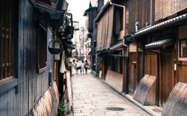 京都　祇園の路地