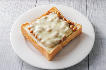 納豆トースト
