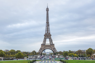 Fototapeta na wymiar Eiffel tower in Paris - France.