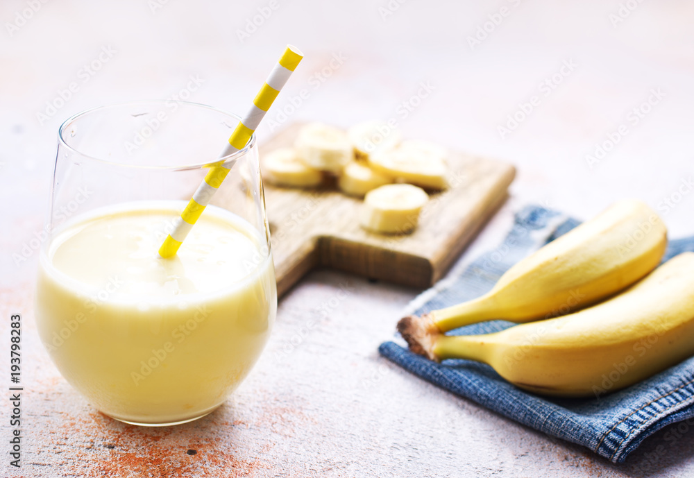 Canvas Prints banana smoothie