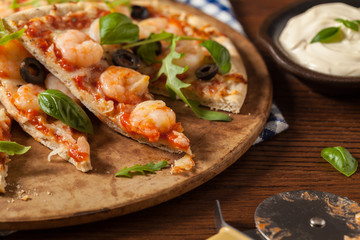 Pizza with shrimps.