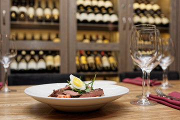 Roast beef appetizer on table