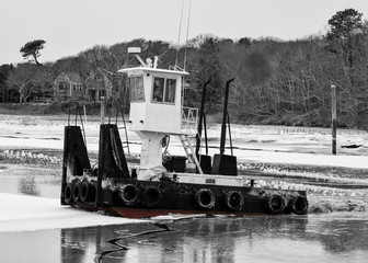 Ice breaker tug boat