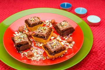 Small cookies with chocolate and peanuts