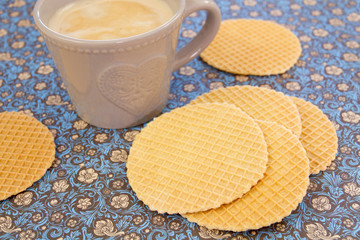 crêpes dentelle et café