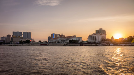 phnom penh riverside