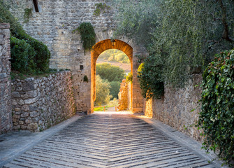 Tuscany: exit gate in Monteriggioni