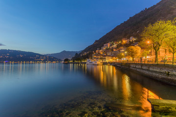Fototapeta premium Beautiful view of Lake Como at dusk, Lombardia - Italy