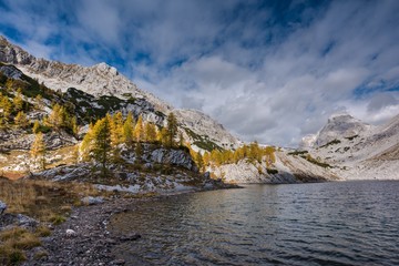 Fototapeta na wymiar Lake Ledvica at Triglavska Sedmera jezera In Triglav National park