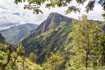 Fototapeta na wymiar Mountain view near Ella, Sri Lanka