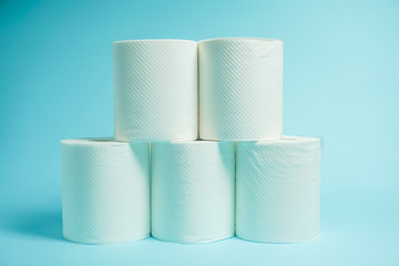 Toilet paper　トイレットペーパー　水色背景
