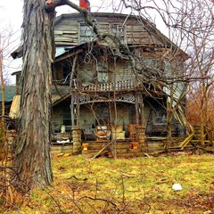 Old abandoned farm house