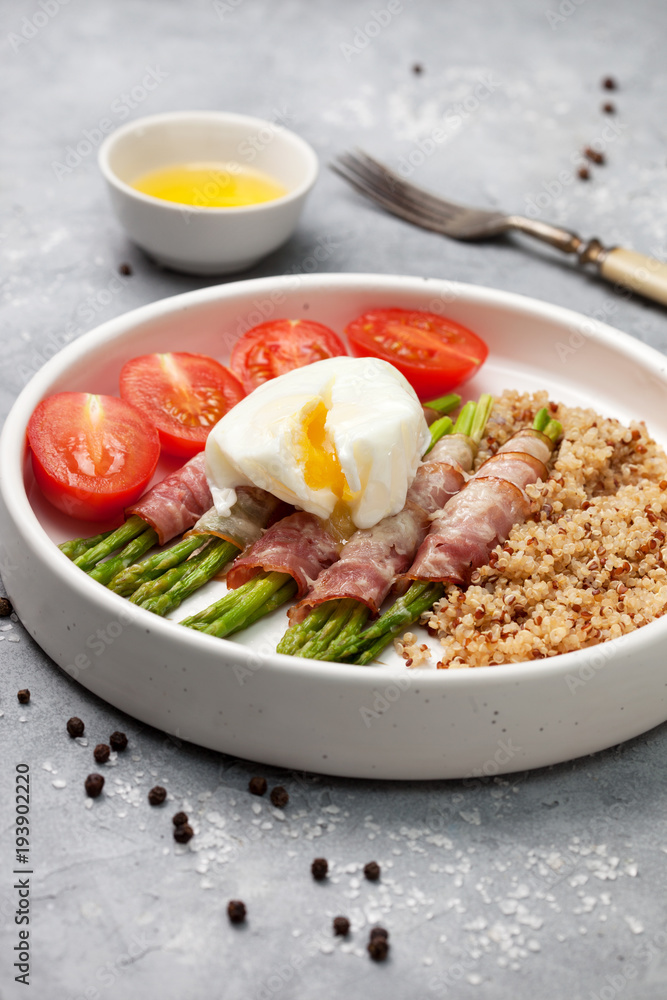 Poster asparagus with bacon