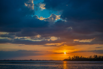 Fototapeta na wymiar Sarasota Bay sunset