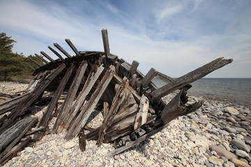 Swiks (or Swix) was a three-masted schooner from Åland that sank in the Baltic Sea, off the island...