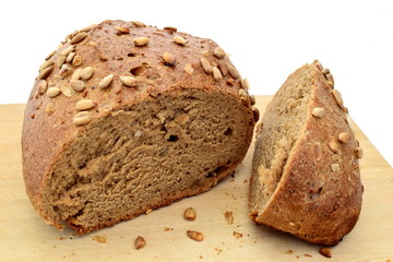 Sliced rye-wheat bread with sunflower seeds