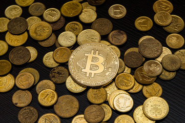 Złoty Bitcoin na polskich monetach 