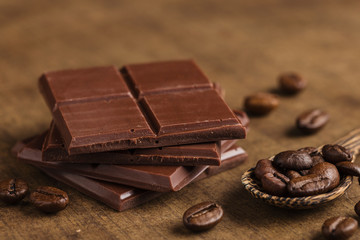 Chopped bitter chocolate with coffee beans