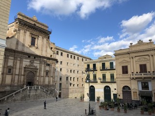 Fototapeta na wymiar Piazza e chiesa di Santa Caterina, Palermo