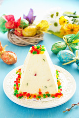 Traditional Easter dessert made from cottage cheese and candied 