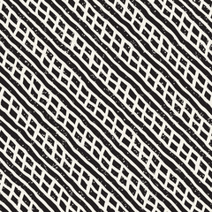 Hand drawn style seamless pattern. Abstract geometric tiling background in black and white. Vector doodle line lattice