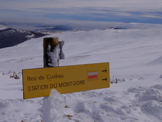 en raquettes de la Croix St Robert au Roc de Cuzeau (Sancy)