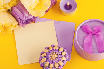 Yellow purple notes, tulips