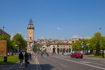 Fototapeta na wymiar BERGAMO, ITALY - APRIL 10, 2017: Streets of city with view of old town