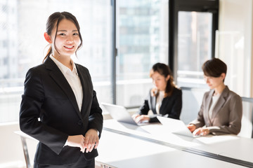 Fototapeta premium asian businesswomen working in office