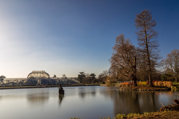 Long exposure shot of fountain and pavilion in Kew Gardens, London