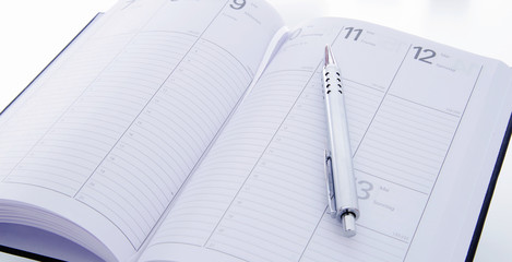 Einen Termin in den Kalender eintragen