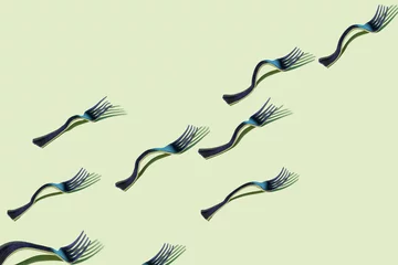 Surrealistische Collage &quot Creeping Forks&quot , freie Computerfantasie © i_valentin