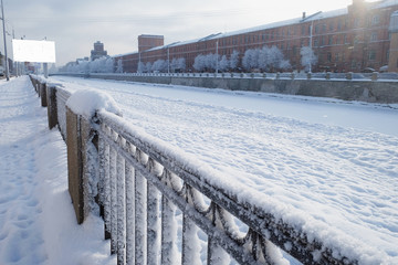 Obraz premium frozen bypass canal ( obvodniy canal), Saint Petersburg, Russia