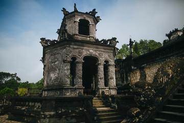 Obraz premium traditional ancient oriental architecture with sculptures in Hue, Vietnam