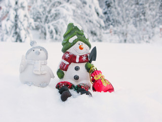 happy snowman christmas greeting card with snow and snowflakes