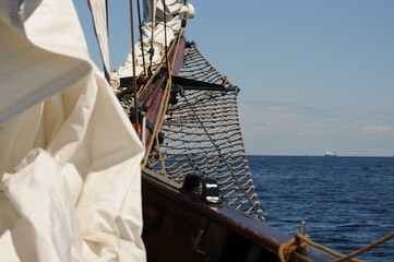 Fototapeta na wymiar Bow of a classic sailing boat 