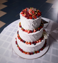 Obraz na płótnie Canvas Close up beautiful tasty wedding cake