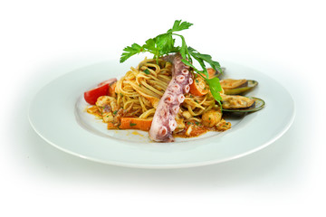 Spaghetti with shrimp squid