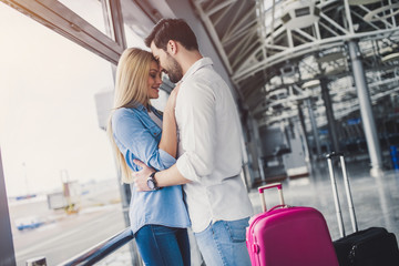 Naklejka premium Couple in airport