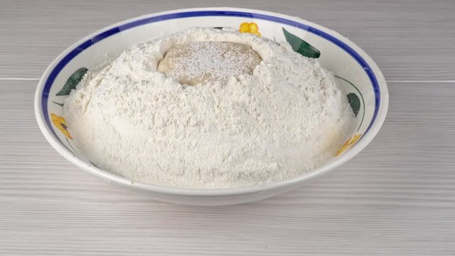 Mixed Yeast Dough Bubbling reddish and grows yeast dough Rinse yeast in a dough