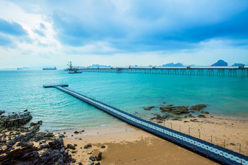 Obraz premium Bridge - Built Structure, Built Structure, Road, Season, Summer