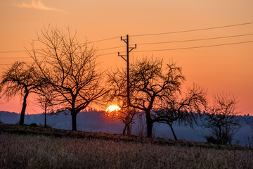 Strommast bei Sonnenuntergang