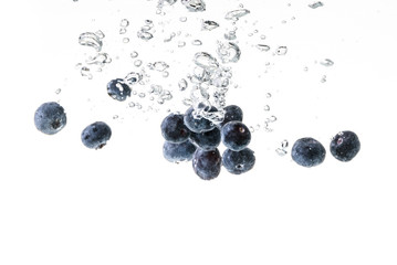 Blueberry’s splashing into crystal water