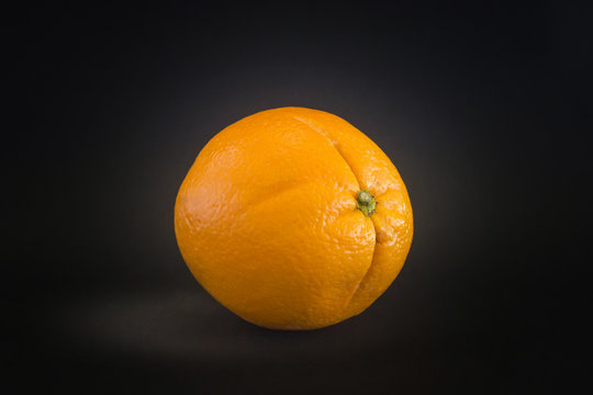 Ripe Orange closeup.