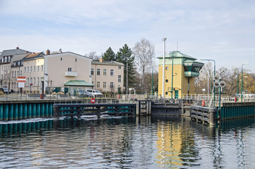 Obraz premium Spandau locks on the river Havel in Berlin, Germany