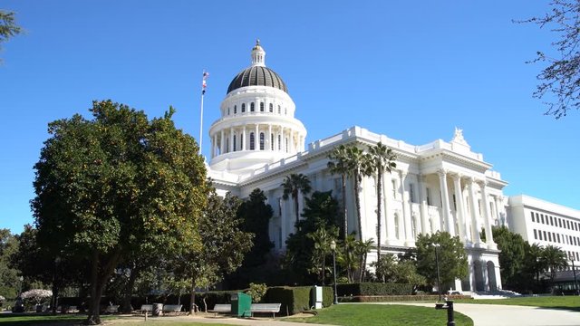 Afternoon exterior view of the historical California State Capitol