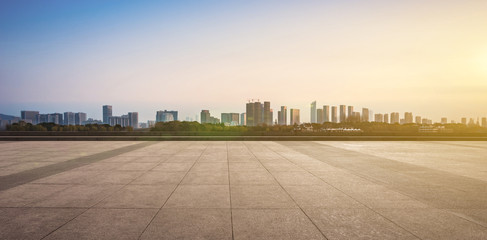 morning sunrise city skyline park lake clear calm water
