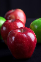 Green apple and Red apple.