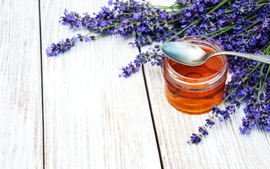 Obraz na płótnie Canvas Honey and lavender